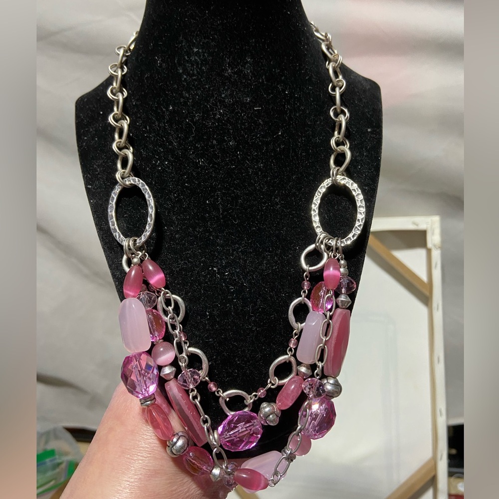 Premier Designs Silver Tone Necklace With Pink Beads
